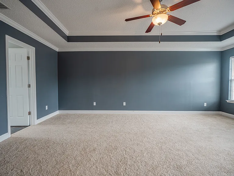 717 Highgrove Ct — Photo 36