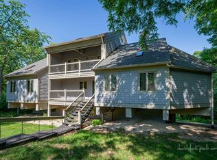 18 Lookout Trce, Galena, IL 61036