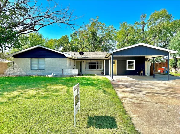 1304 Crestview Dr, Kaufman, TX 75142