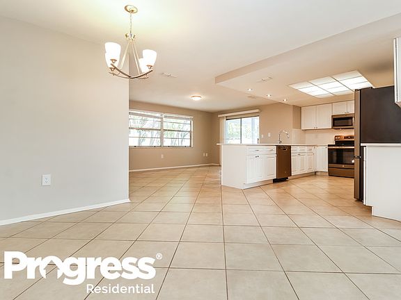 5th image of 6251 Hopewell Dr