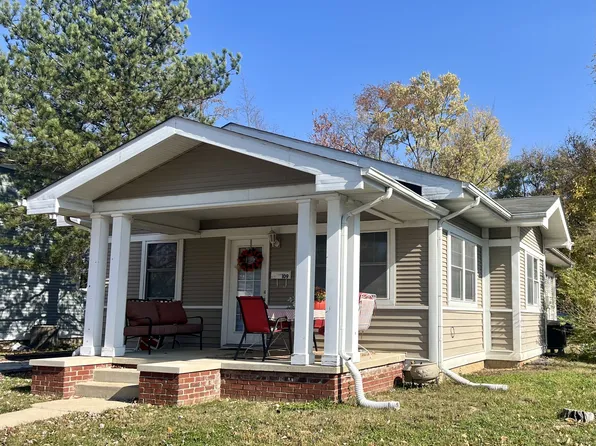 109 S Roosevelt St, Bloomington, IN 47408