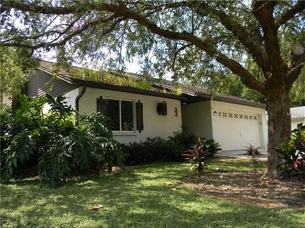 3865 Dovehollow Dr, Lakeland, FL 33813