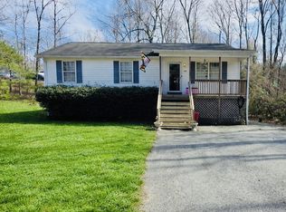 11504 Lariat Ln, Lusby, MD 20657