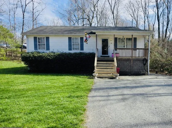 11504 Lariat Ln, Lusby, MD 20657