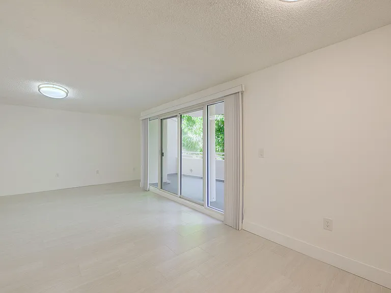 2100 Brickell Ave #404 — Photo 28