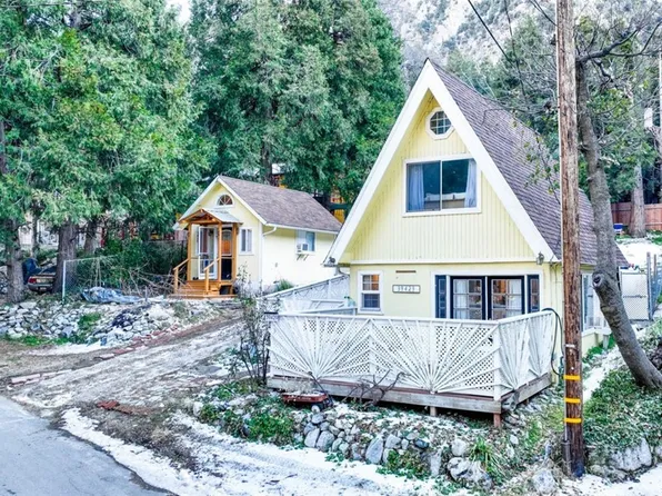 39429 Canyon Dr, Forest Falls, CA 92339