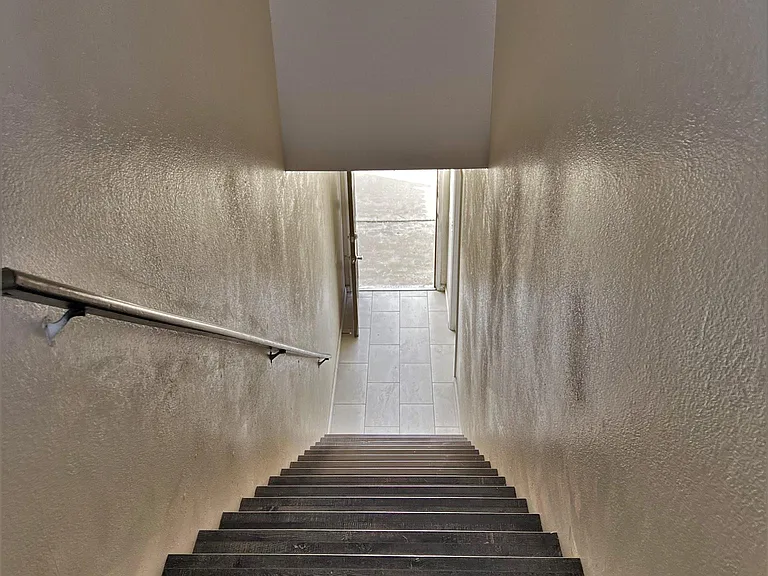 872 Emory St #1 — Photo 9