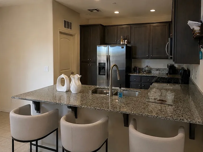 1765 Bristol Ave — Photo 2