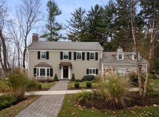 42 Westwood Dr, Worcester, MA 01609