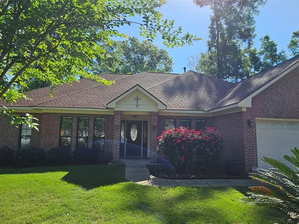670 Thousand Oaks Dr, Montgomery, AL 36109