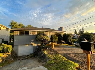 3960 S Cloverdale St, Seattle, WA 98118