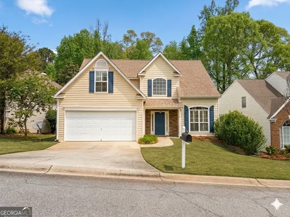 45 Greens Ct, Newnan, GA 30265