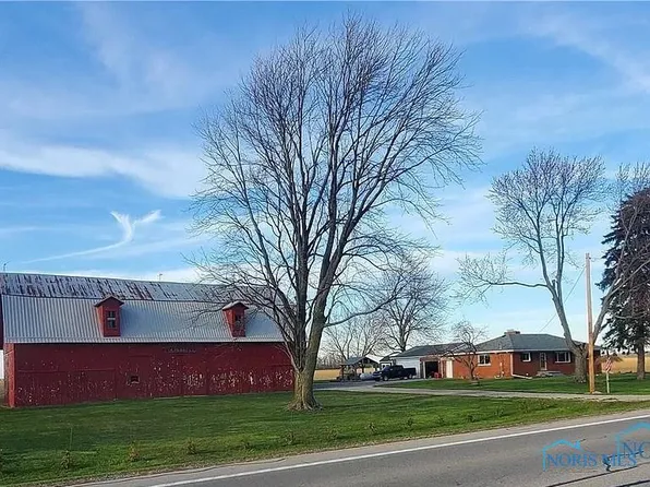 1712 Us Highway 20, Swanton, OH 43558