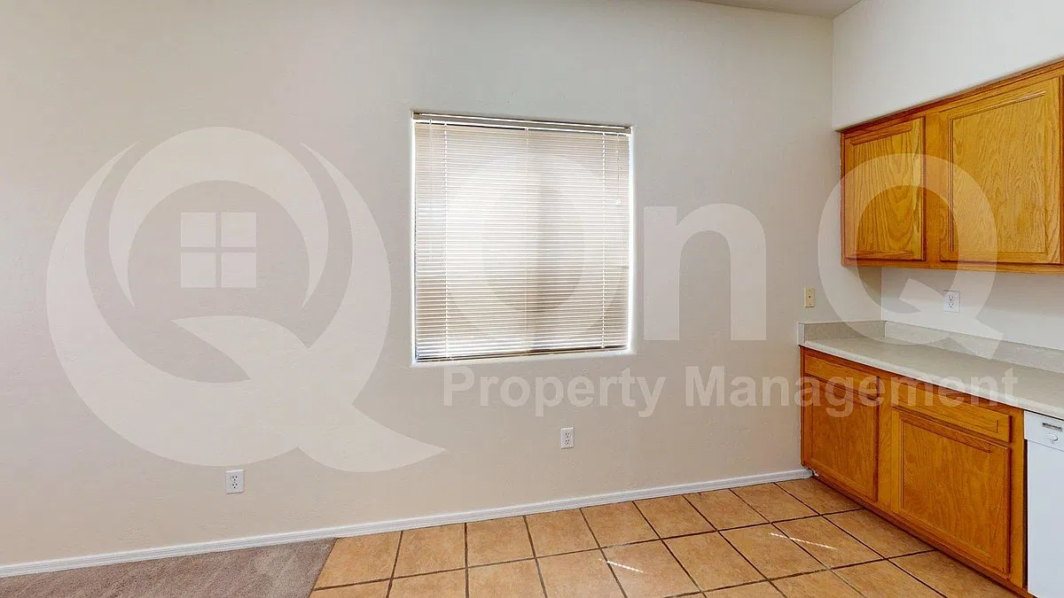 2 bed, 2.0 bath, 809 sqft, $1,175 — Photo 3
