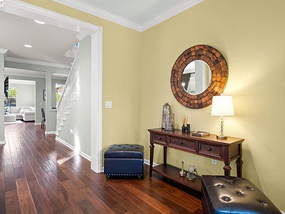 5th image of 3132 Ashbrook Ln