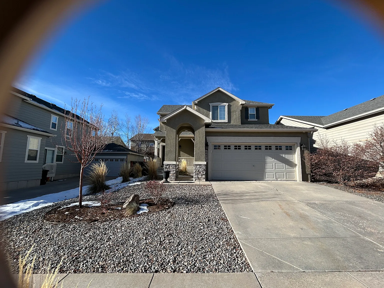 4 bed, 3.5 bath, 2800 sqft, $2,675 — Photo 2