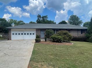 2741 Bankstone Dr SW, Marietta, GA 30064