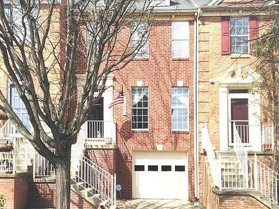 2nd image of 4 Stags Leap Ct