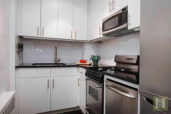 Sold by Halstead Real Estate | media 5