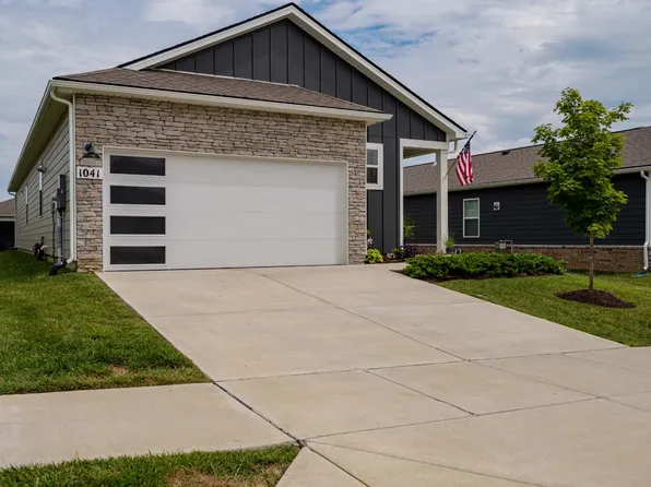 1041 Royal Gorge Pvt Ct, Gallatin, TN 37066