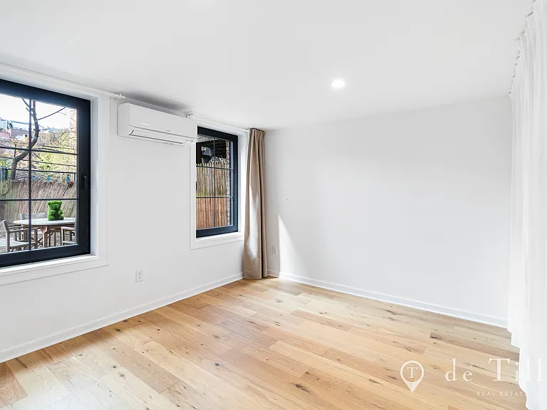 160 Clifton Pl #1 — Photo 9