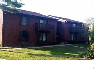 5571 Heintz Rd APT 5, Saint Louis, MO 63129