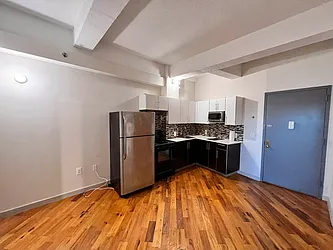 Rented by City Connections Realty