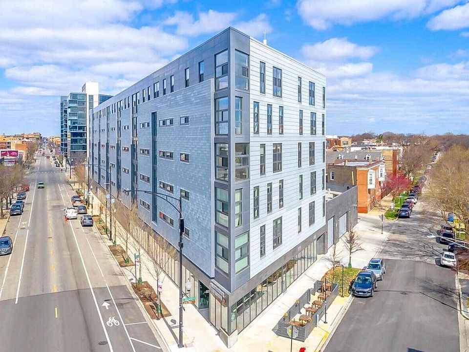 1st image of 2235 N Milwaukee Ave #616