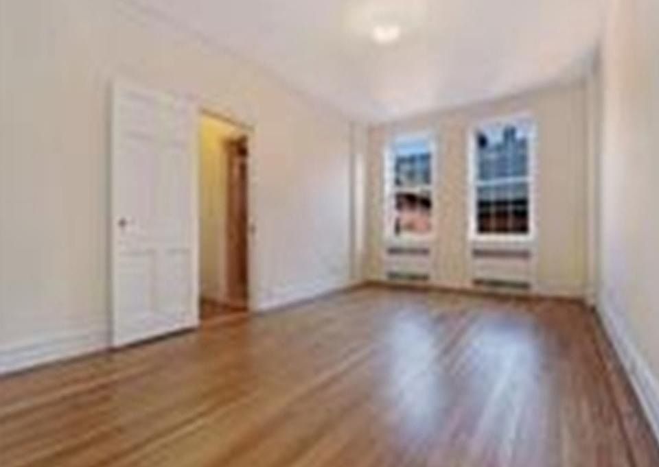 1st image of 225 Sterling Pl APT 6D