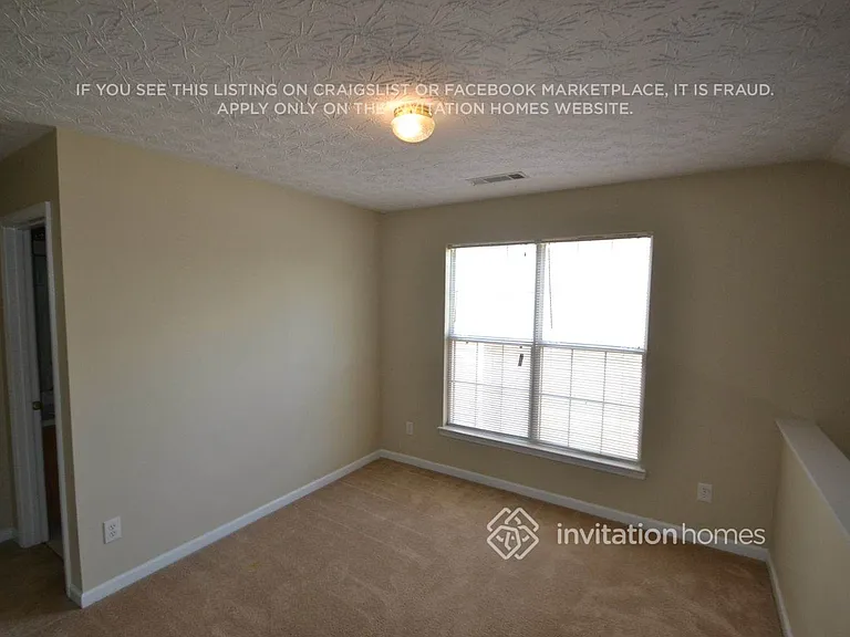 1456 Gates Cir SE — Photo 5