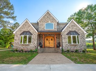 13 Southern Waters Way, Forsyth, GA 31029