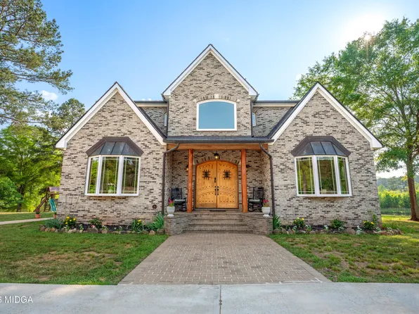 13 Southern Waters Way, Forsyth, GA 31029