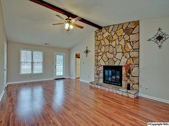5th image of 1118 Kerr Dr SE
