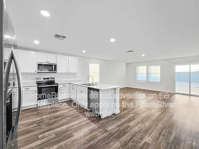 1850 Yance Dr — Photo 8