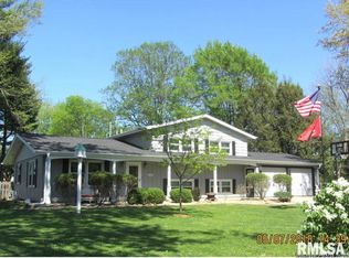 135 Willow Ct, Rochester, IL 62563