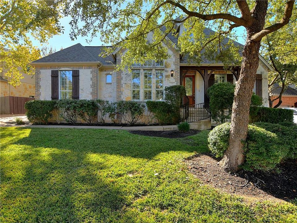 1st image of 1311 River Forest Dr