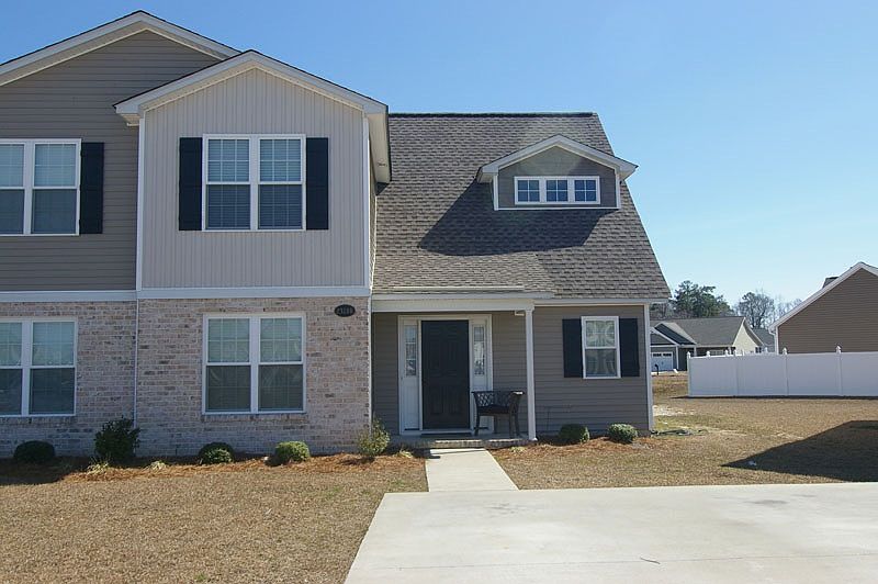 1st image of 2328 B Chavis Dr