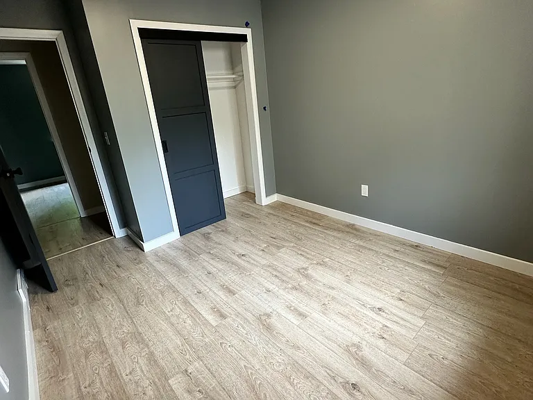 23815 Knickerbocker Rd — Photo 21