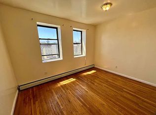 1289 Fulton St #1R, Brooklyn, NY 11216