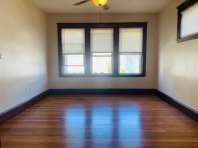 3 bed, 1300 sqft, $2,995 — Photo 4