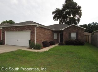 609 Saleta St, Pensacola, FL 32534