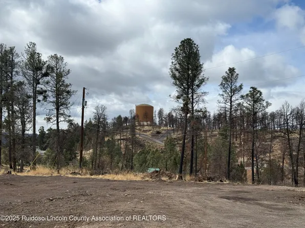 205-207 Angeles Dr, Ruidoso, NM 88345
