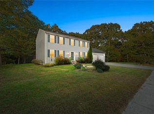 9 Tallwoods Dr, Coventry, RI 02816