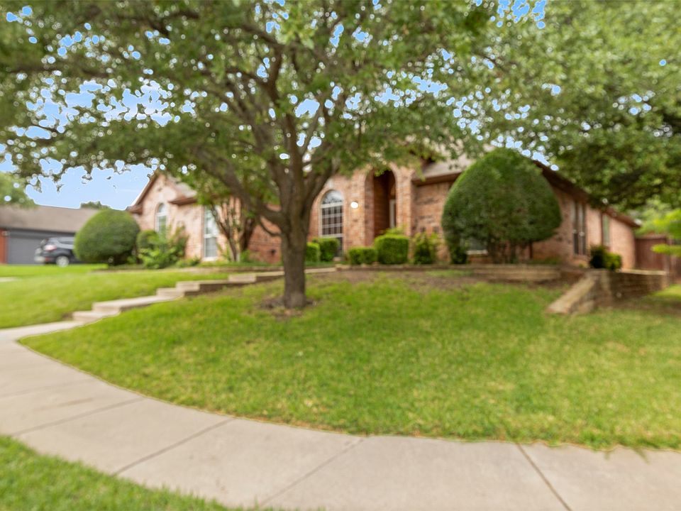 1st image of 2544 Richmond Ct