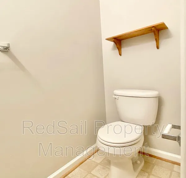 117 Grant Ct — Photo 10