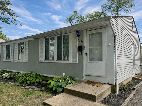 3rd image of 5361 Parkline Dr