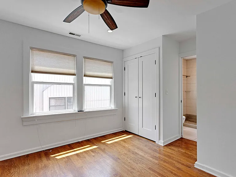 5025 Grand Ave #2 — Photo 17