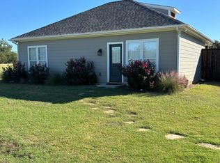 4275 Old Thomas Rd #3, Aubrey, TX 76227