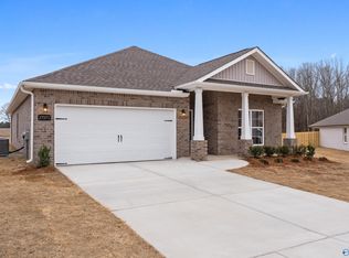 27372 McKenna Dr, Athens, AL 35613