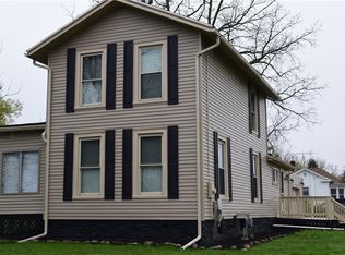 368 W Park St, Albion, NY 14411